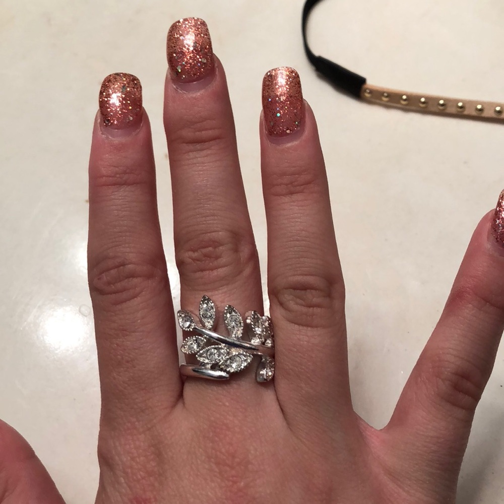 diamond leaf ring